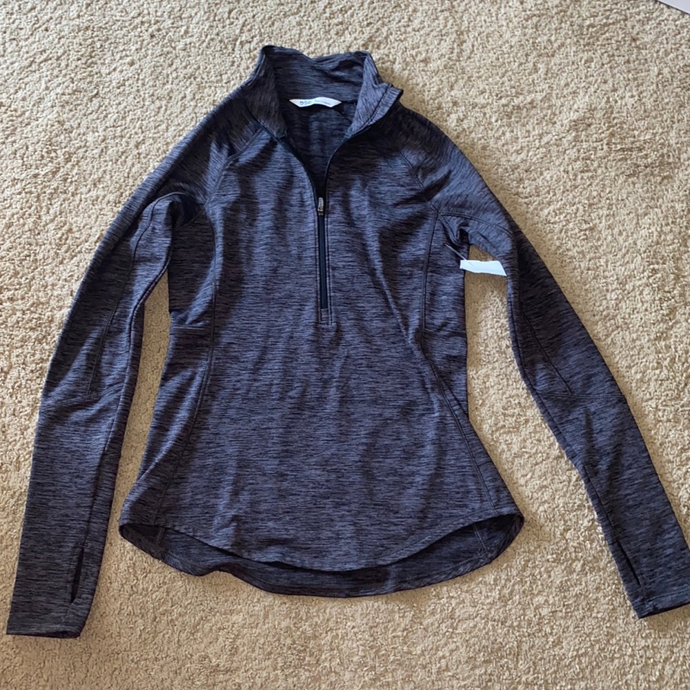 DSG zip up